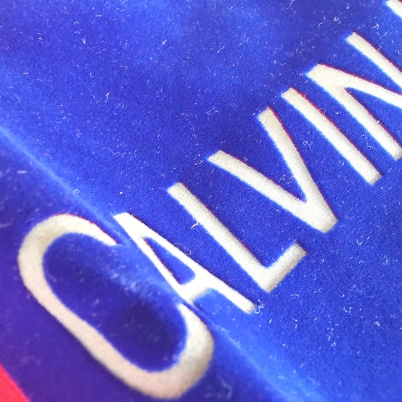 New Calvin Klein T-shirt - Picture 2 of 6